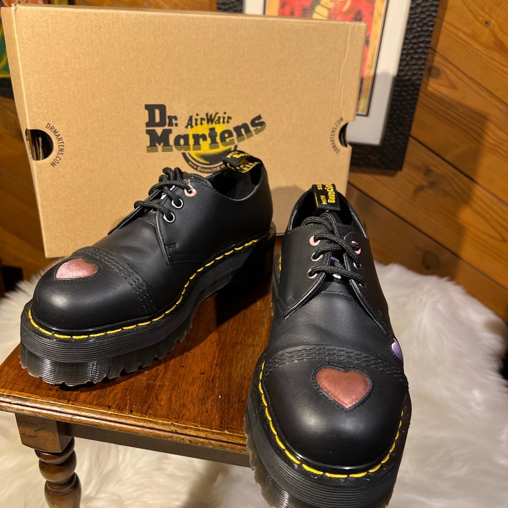 Dr. Martens 1461 heart lace-up quad oxford NIB